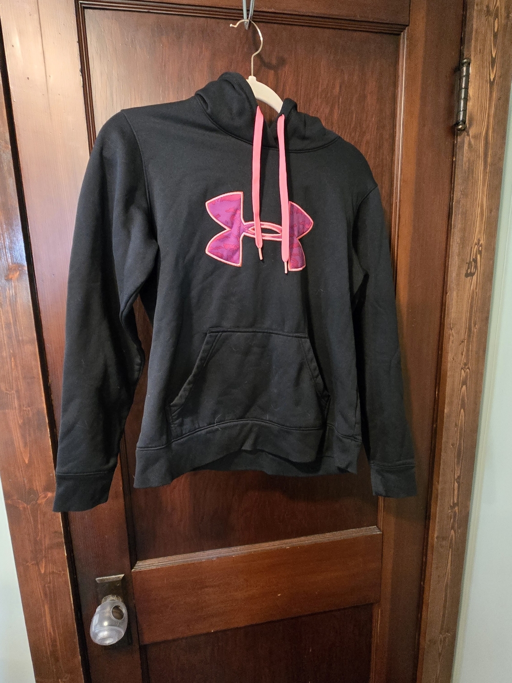 Womens Under Armour Black Hoodie with Pink Logo and Drawstrings Size Medium